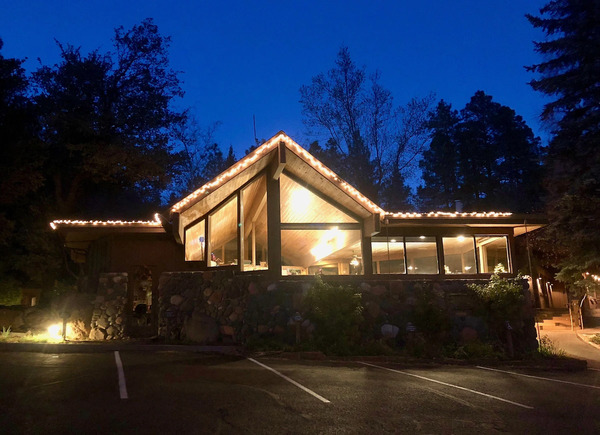 Junipine Resort peaceful canyon resort surrounded by pine forests and Oak Creek scenery