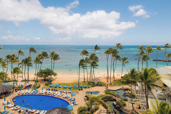 Luxury exterior view of The Kahala Hotel & Resort known as Hawaii’s exclusive celebrity hideaway