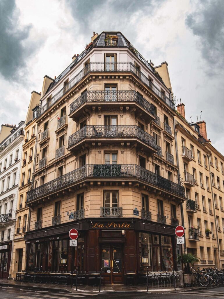 Boutiques and cafés in the Le Marais neighborhood