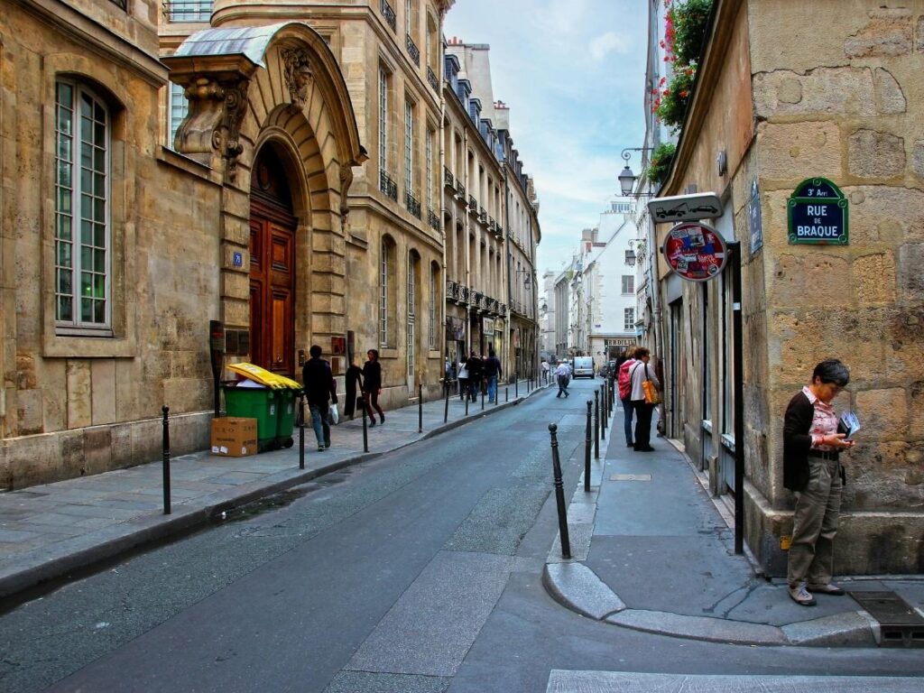 Walking through the streets of Le Marais near Centre Pompidou in Paris