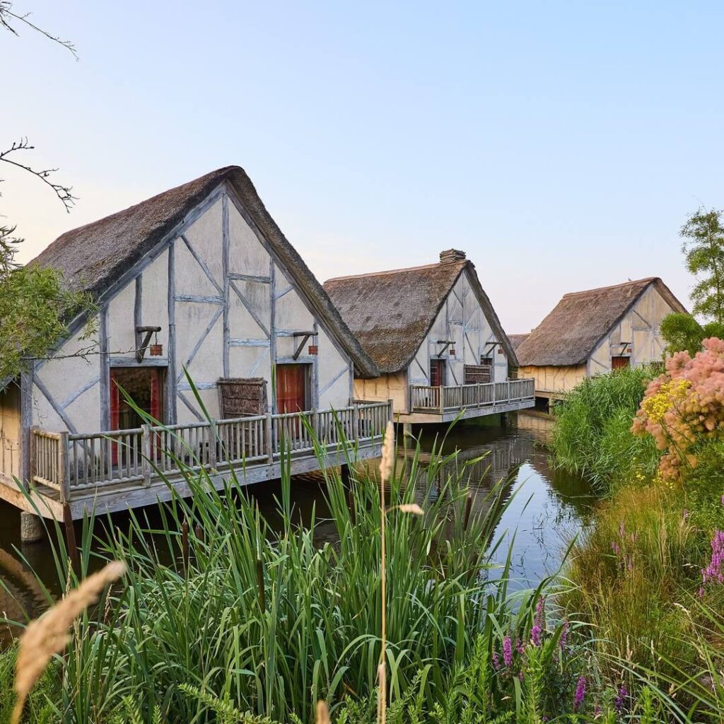 Lakeside cabins at Les Îles de Clovis hotel