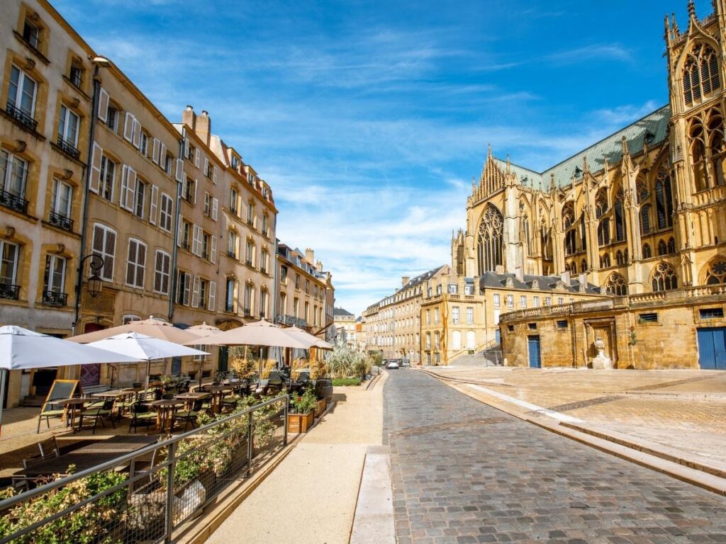 Coffee and pastries near Metz Cathedral