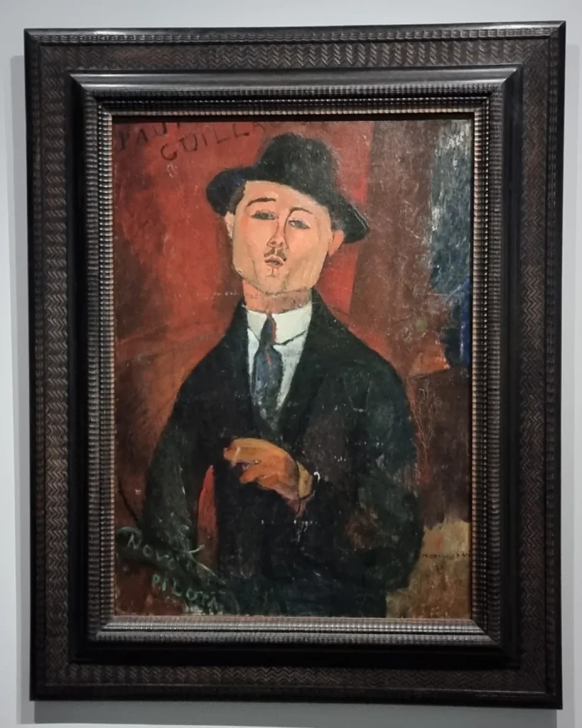 Modigliani portrait inside Musée de l'Orangerie