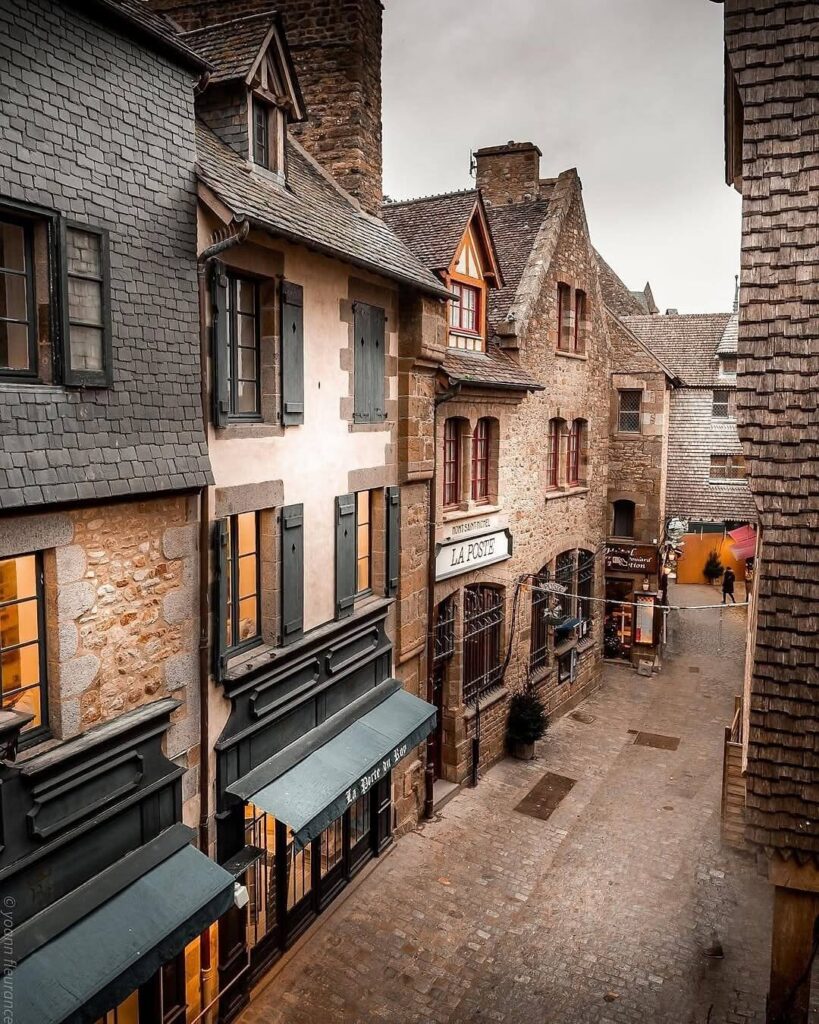 Small café inside Mont Saint Michel village