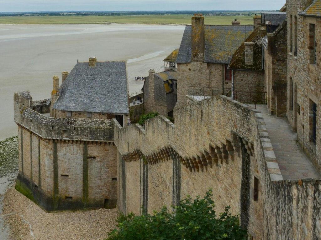 Walking path along the Mont Saint Michel ramparts