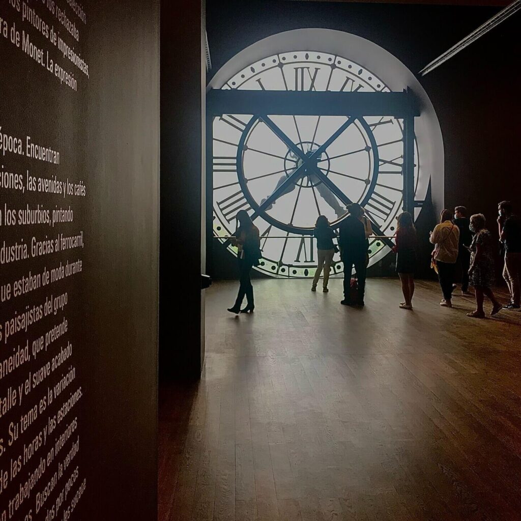 Cloakroom area inside Musée d'Orsay museum