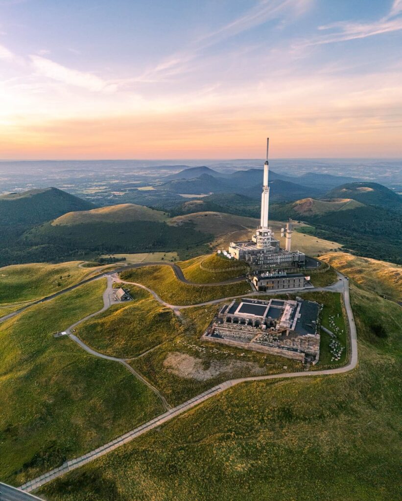 Peaceful summit view across the volcanoes at Puy de Dôme