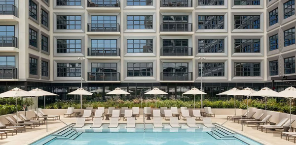 Modern view of ROOST Tampa featuring stylish apart-hotel interiors, contemporary luxury accommodations, sleek urban design, spacious suites, and a vibrant downtown Tampa atmosphere.