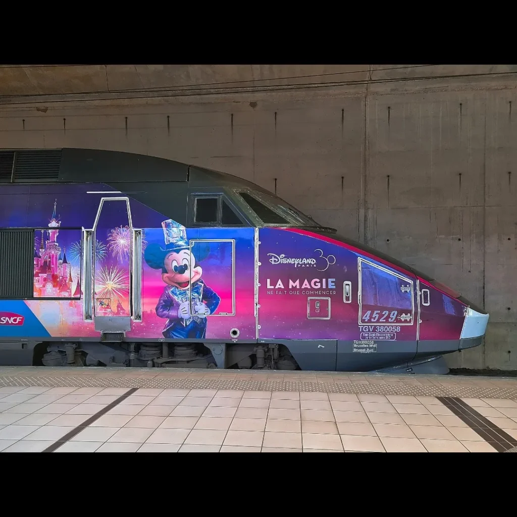 TGV train connection to Disneyland Paris