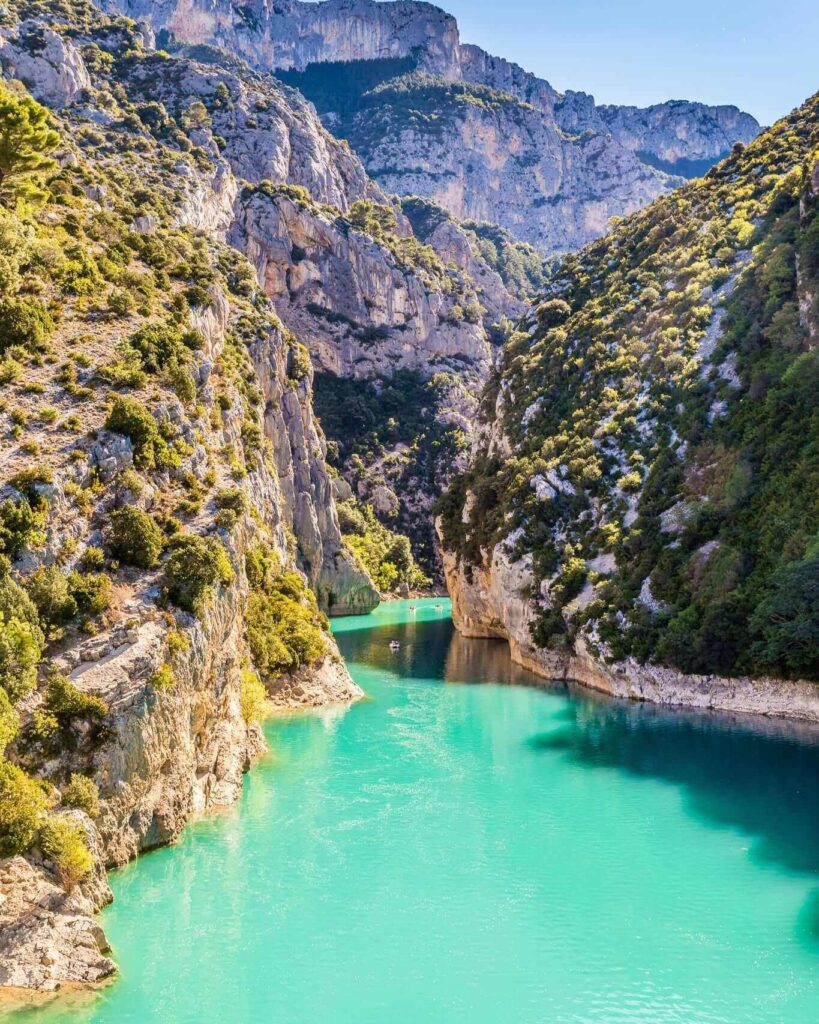 Pont du Galetas during early morning in summer