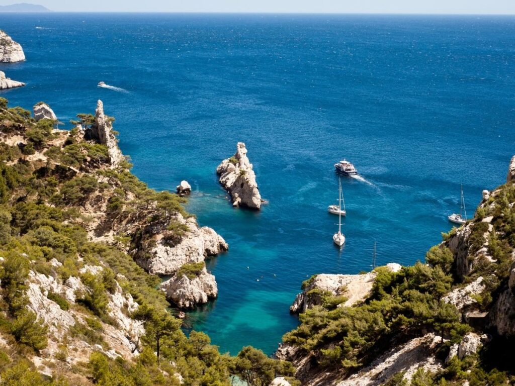 Viewpoint overlooking Calanque de Sugiton and its rocky island