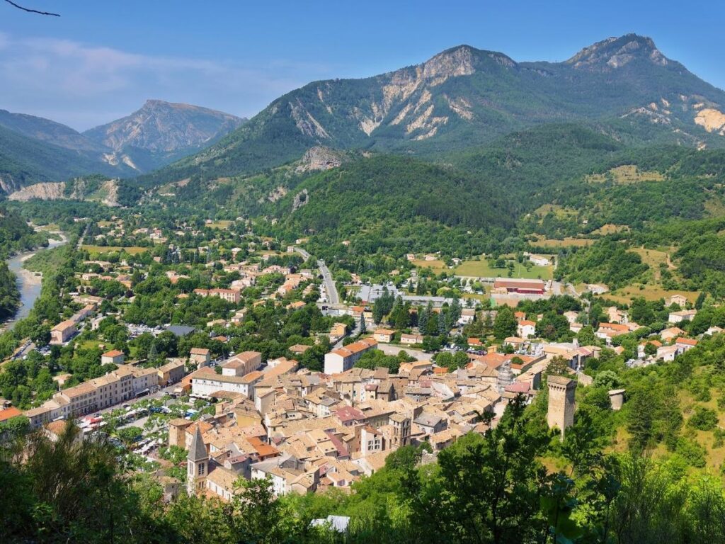Castellane village and Notre-Dame du Roc chapel overlooking the valley