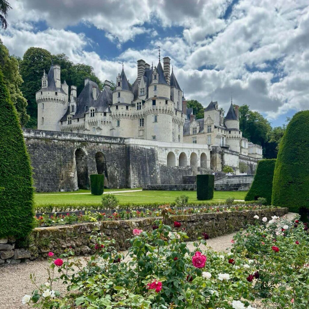 Château d'Ussé estate featuring the castle, gardens, and surrounding grounds