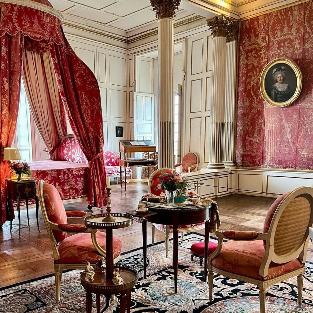 Historic furnished state room inside Château d'Ussé with antique furniture and artwork