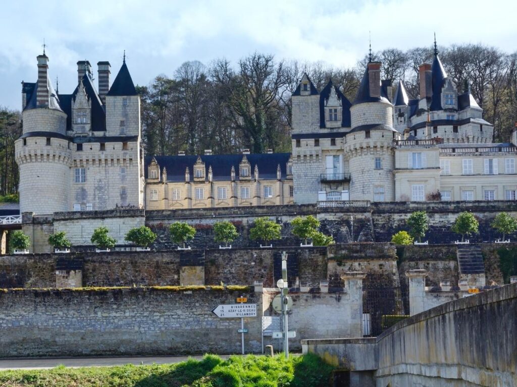 Elegant towers and large Renaissance windows at Château d'Ussé