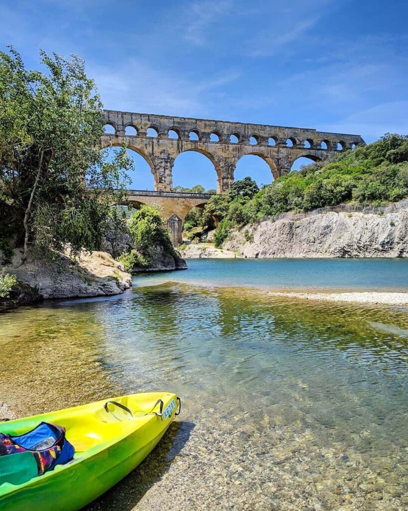 Scenic kayaking route along the Gardon River near Pont du Gard
