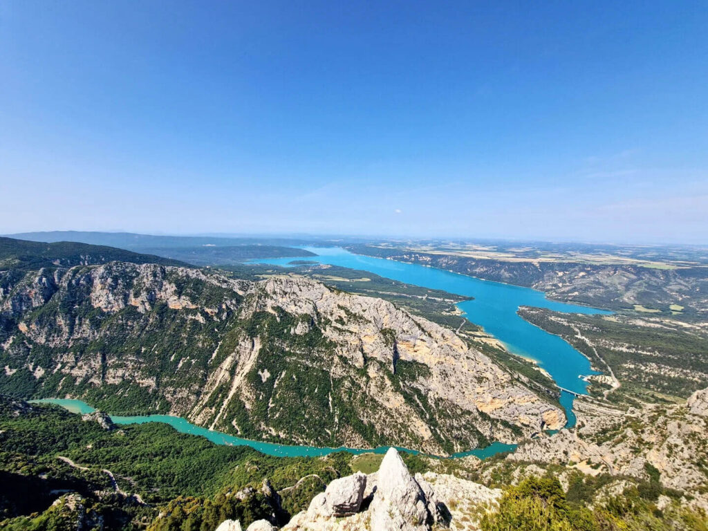 Scenic viewpoint along Route des Crêtes during a one-day Gorges du Verdon itinerary