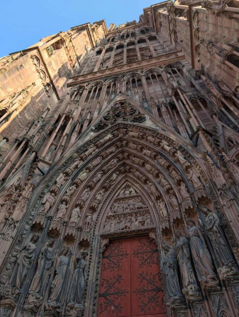 Romanesque architectural elements from the early construction of Strasbourg Cathedral