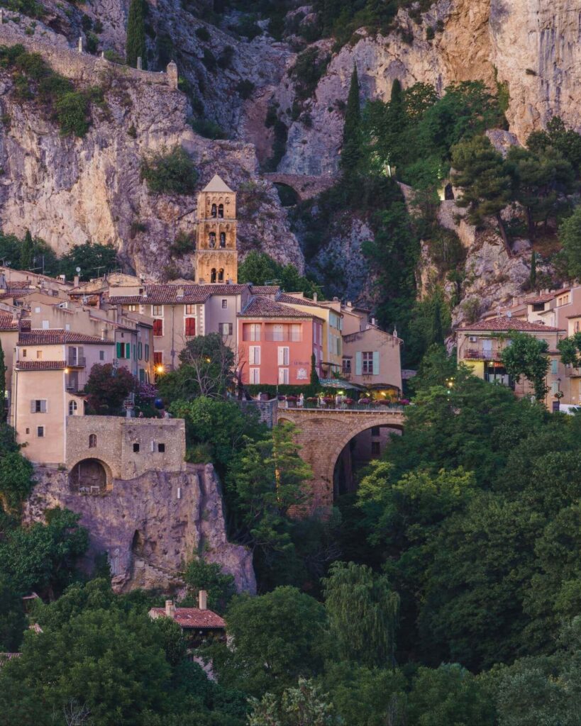 Moustiers-Sainte-Marie village near Gorges du Verdon