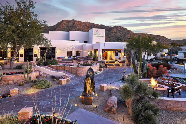 Exterior view of JW Marriott Scottsdale Camelback Inn Resort & Spa in Paradise Valley, Arizona