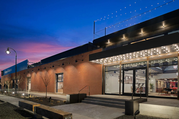 evo Hotel Salt Lake City featuring modern industrial-style accommodations, adventure-focused amenities, stylish guest rooms, and a convenient location near downtown Salt Lake City and outdoor recreation.