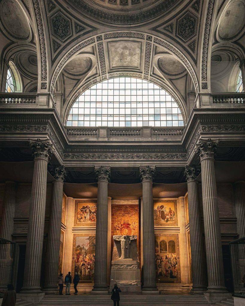Panthéon in Paris with its large dome and neoclassical columns