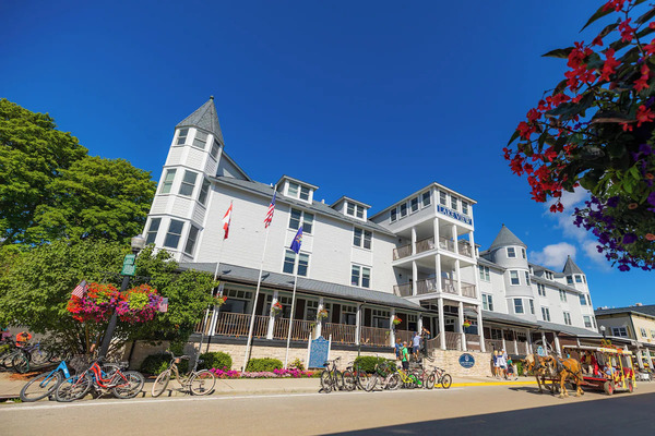 Lake View Hotel on Mackinac Island featuring comfortable guest rooms, classic island charm, and scenic Lake Huron views close to downtown attractions and the waterfront.