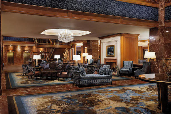 Little America Hotel in Salt Lake City featuring spacious guest rooms, classic Western-inspired hospitality, landscaped gardens, modern amenities, and a convenient downtown location.