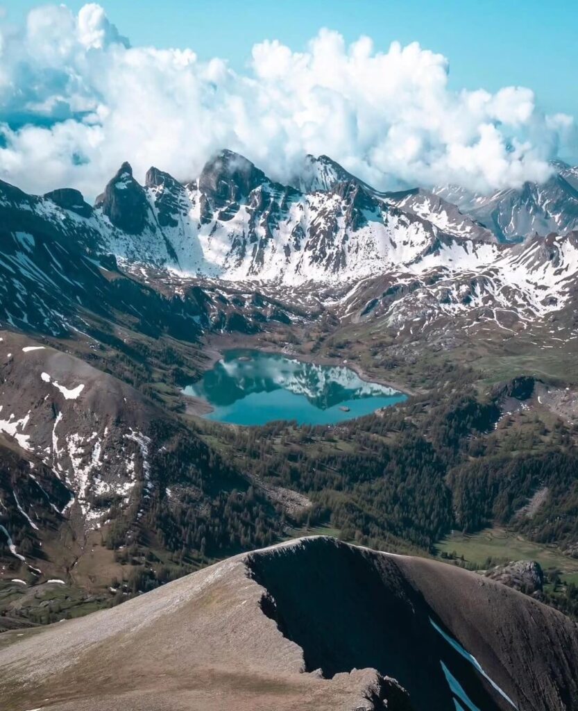 Snow-covered mountains in Mercantour National Park during winter