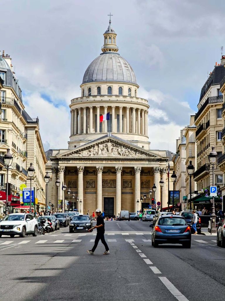 Panthéon in Paris on a quiet morning