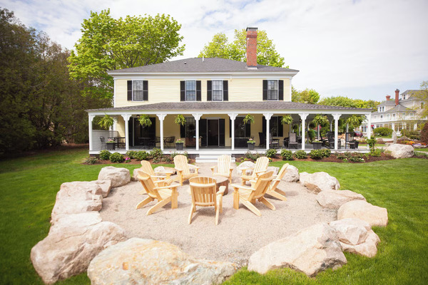 Yellow House Inn in Bar Harbor, Maine, featuring charming historic architecture and a welcoming New England setting