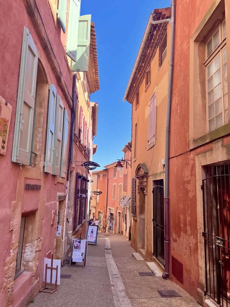 Ochre-coloured village streets and traditional buildings in Roussillon, Provence